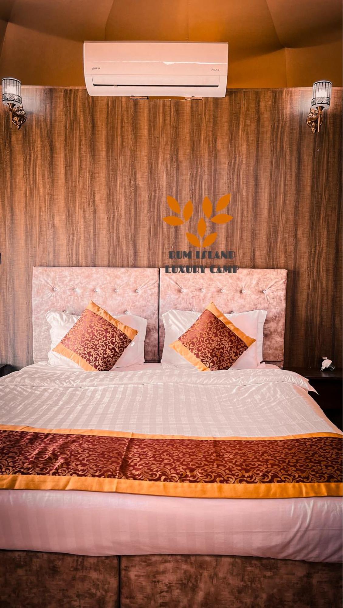 Rum Island Luxury Camp & Bubbles Hotel Wadi Rum Buitenkant foto