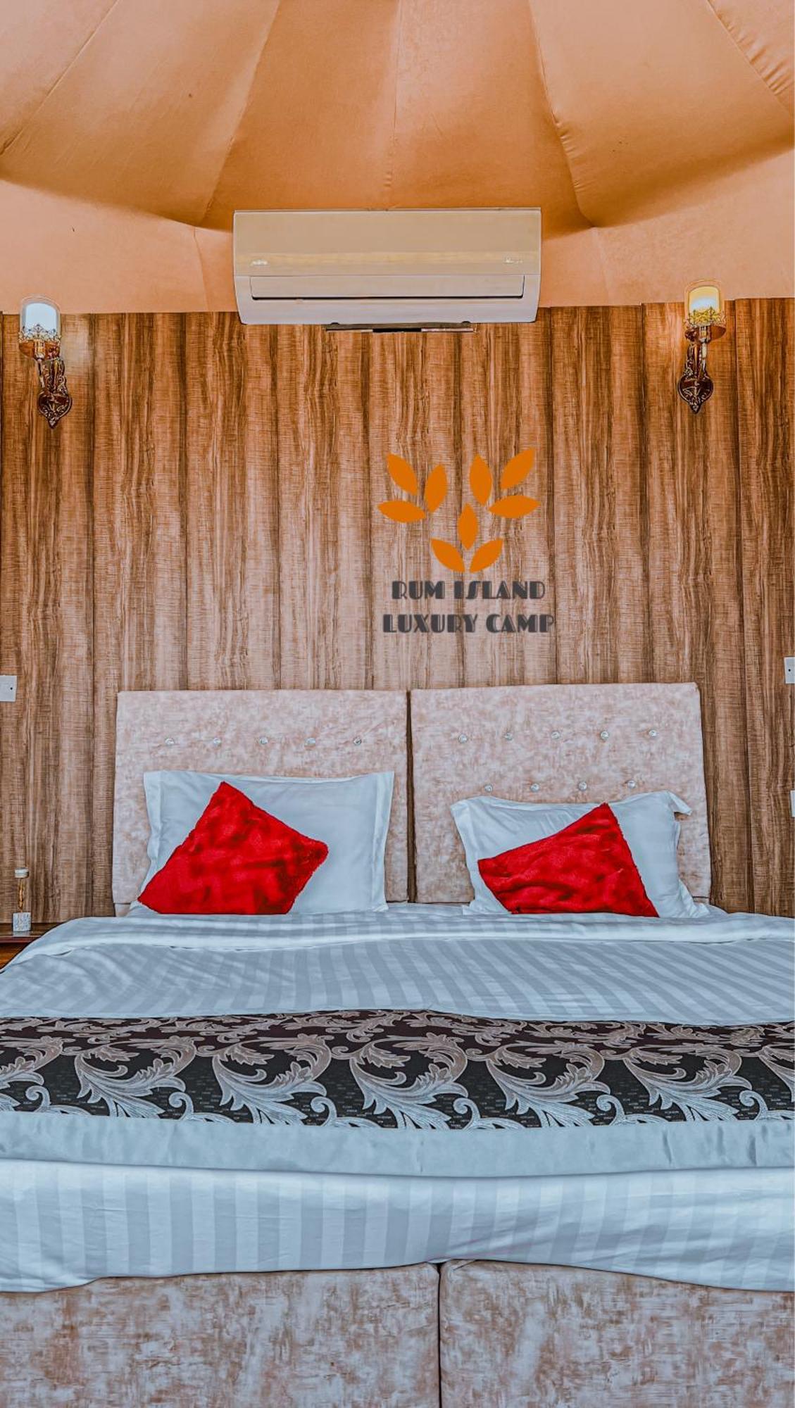 Rum Island Luxury Camp & Bubbles Hotel Wadi Rum Buitenkant foto