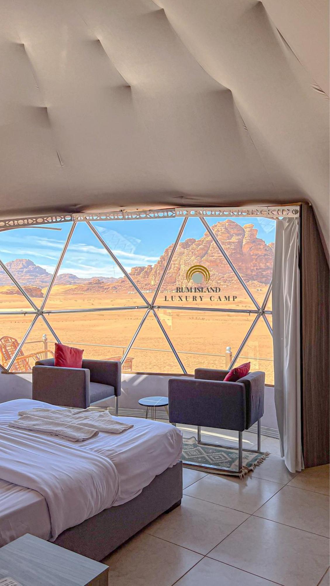 Rum Island Luxury Camp & Bubbles Hotel Wadi Rum Buitenkant foto